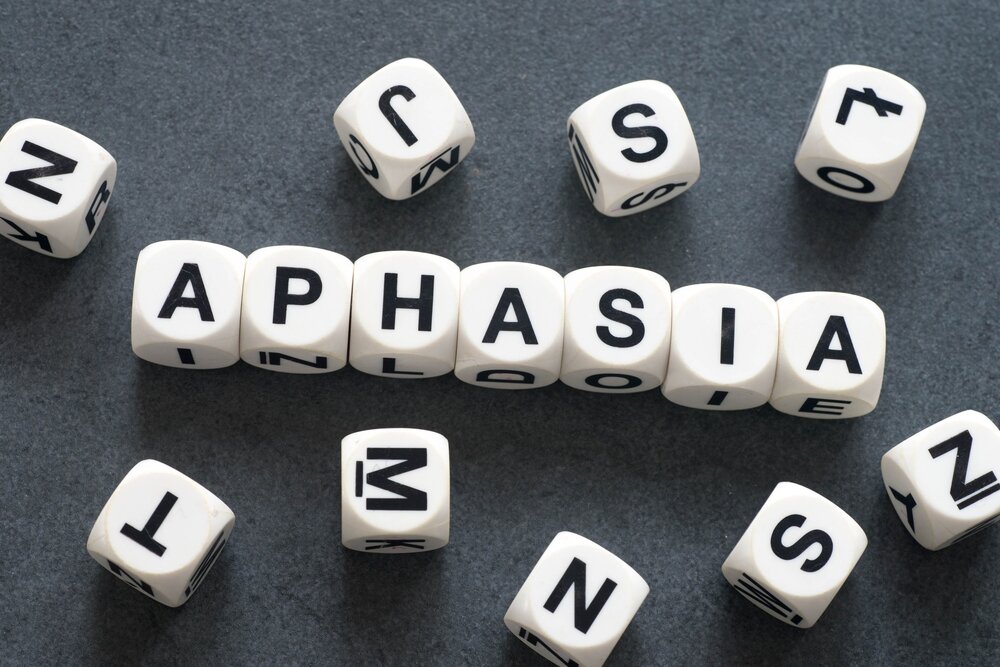Dice spelling out aphasia